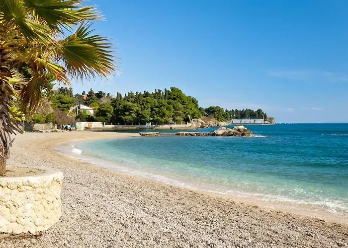 Petra In The Center Of The 斯普利特