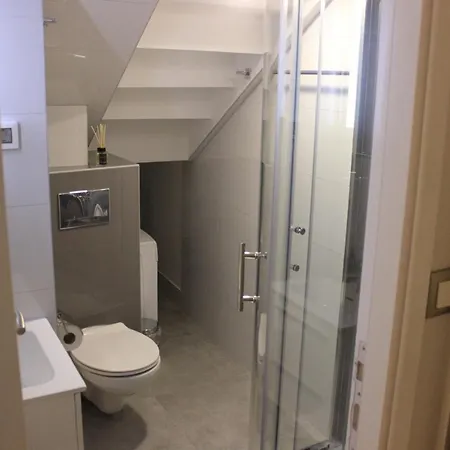 Petra In The Center Of The 스플리트